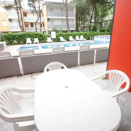 Trilocale Con Piscina - Luca Apartament *